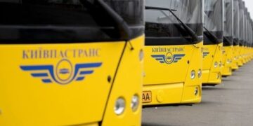 У Києві гостро не вистачає водіїв: «Київпастранс» терміново набирає працівників