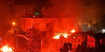рф масовано вдарила балістикою по Києву: перші наслідки