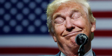 Верховний суд США заблокував указ Трампа щодо обмеження громадянства за правом народження