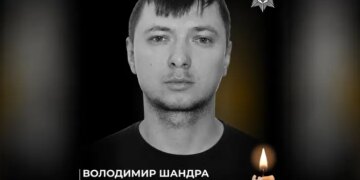 Під завалами у Львові знайдено тіло працівника поліції