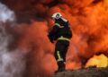 Київ знову перебуває під масованою ракетною атакою, у місцях влучань пожежі