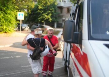 У Запоріжжі внаслідок російських атак загинули двоє чоловіків, семеро людей поранені