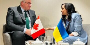 Вперше за 10 років Канада ламає традицію: чим особливий новопризначений посол в Україні