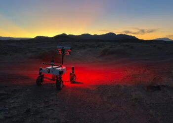 NASA випробувало новий прототип марсохода в пустелі Каліфорнії
