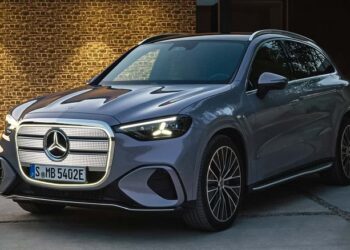 Mercedes-Benz переживає спад: попит на автомобілі скоротився