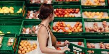 Київ втрачає статус столиці ритейлу: де українці залишають найбільше грошей