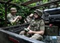 Чому пікапи найчастіше закуповують для фронту: що кажуть військові та експерти