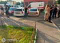 Майже трагедія у Києві: молодик із ножем напав на трьох людей