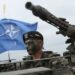 Країни східного флангу НАТО зміцнюють оборону під новий сценарій, – Politico