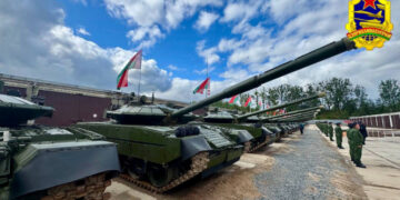 Білоруська армія отримала велику партію танків Т-72БМ2