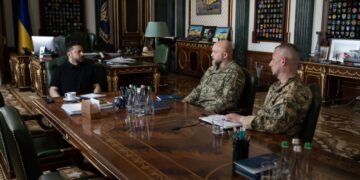 Зеленський поговорив із Драпатим та ще двома командирами
