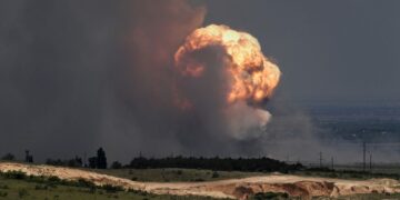 “83 свічки Ілліча”: Мадяр показав список енерговузлів РФ, уражених за останні 18 днів