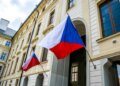 Чехія вимагатиме від українських чоловіків підтвердження "виконання військового обов'язку" для тимчасового захисту