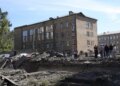 Патрульні показали перші хвилини після удару рф по Києву