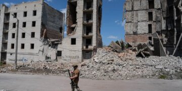 Можуть шукати умови для руху у бік Дружківки – у Силах оборони розповіли про тактику росіян на Костянтинівському напрямку