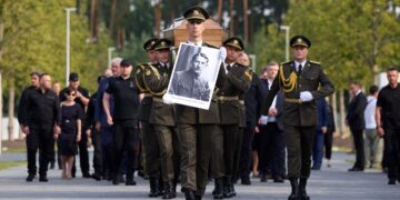 В Україні перепоховали прах Євгена Коновальця