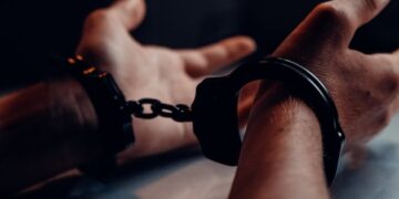 На Одещині розслідують убивство 15-річної дівчини, тіло якої виявили на смітнику
