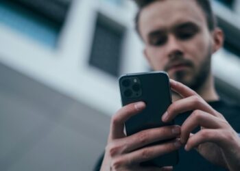 Міноборони проводить тестування оформлення відстрочки для вчителів у Резерв+