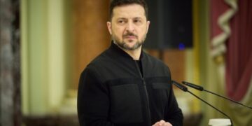 Не всі країни готові посилювати нас зброєю: Зеленський заявив про початок треку «Карпатська ініціатива»