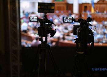 Рада не підтримала дострокове припинення повноважень депутатів Жупанина і Шипайла