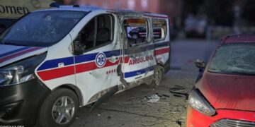 Росіяни атакували автомобілі «швидкої» у Сумах