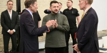 Президент зустрівся з сенаторами США