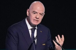 УЄФА готує судовий позов проти Джанні Інфантіно