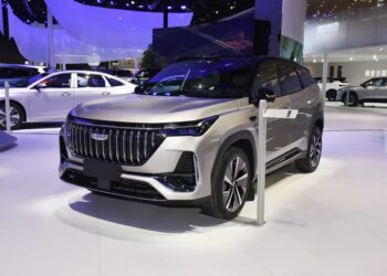 Новий Geely Boyue L i-HEV отримав лідар