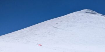 Вчені вперше досліджують таємничий льодовик гори Арарат