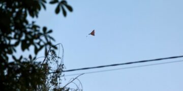 У Херсоні дрон ударив по маршрутці з людьми, є загиблі