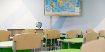 Канікули, останній дзвоник і школа до літа: у Києві визначили графік