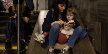 Росія повторно атакувала Київ балістикою: у місті пролунали вибухи