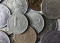 У сусідніх з РФ країнах різко подорожчало внесення рублів на рахунки