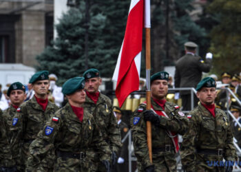 Польські слідчі знову шукають фрагмент російської ракети після падіння біля Любліна