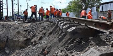 “Укрзалізниця” підвищить зарплати понад 150 тисячам працівників: звідки візьмуть гроші