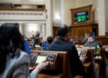 Рада працюватиме під час тривог, голосування буде через QR-код, – нардеп