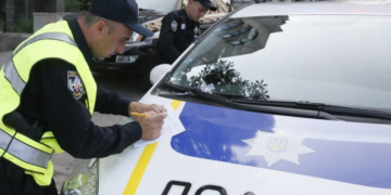 Отрута в очі і жорстокий напад: в Києві розслідують моторошний випадок