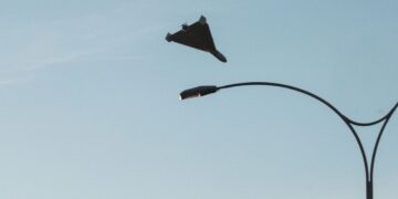 У Києві лунають вибухи, працює ППО