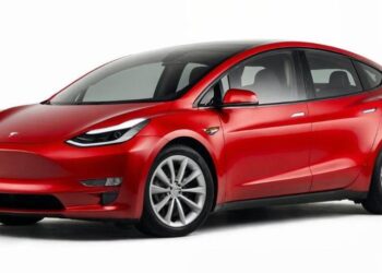У Tesla проблема: попит на електромобілі падає