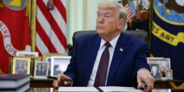 США чи Китай. Вашингтон поставить десятки країн перед вибором у гонці ШІ, – Reuters