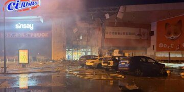 У Сумках кількість жертв у результаті атаки на ТРЦ зросла до трьох, а постраждалих – 14