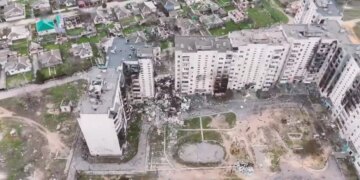 The Guardian розповів про "пекло на землі" в окупованих Олешках, де закінчується їжа