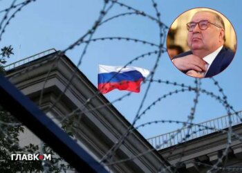 Франція хоче зняти санкції з російського олігарха через таємну угоду – FT