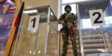 Вибори у РФ: журналісти заявили про масові вкидання бюлетенів
