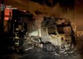На Київщині вогнеборці загасили пожежі на трьох складах після ударів ворога (фото)
