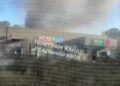 Полум’я охопило супермаркет: з’явилися нові деталі атаки з Київщини