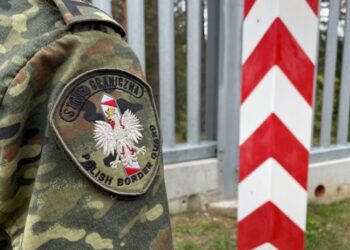 Польща розширює мережу сирен на тлі ударів РФ поблизу кордону