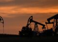 Ціни на нафту впали на тлі покращення прогнозів щодо постачання із країн Перської затоки