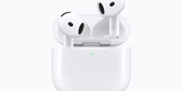 Apple розкритикували за AirPods 5: нова модель досі не виправдовує очікувань