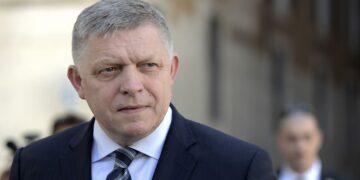 “Деякі хочуть війни”: Фіцо звинуватив Захід у спробі спровокувати конфлікт між НАТО та РФ